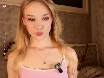 truuuly_yours's sex show image