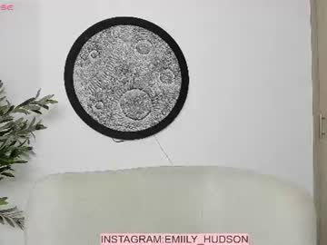 Изображение секс-шоу модели emily_huddson_