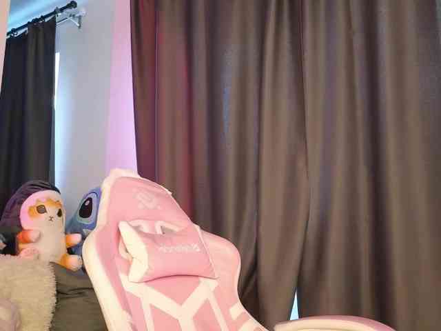 Eva--queen's sex show image