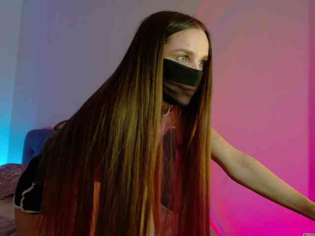 SweetIra's sex show image