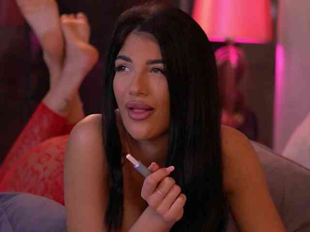 Изображение секс-шоу модели RaisaKali