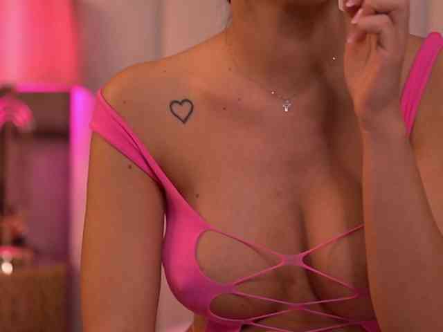 Изображение секс-шоу модели RaisaKali