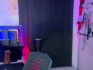 Изображение секс-шоу модели issafoxx