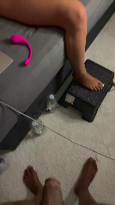 Hotbarbiee's sex show image
