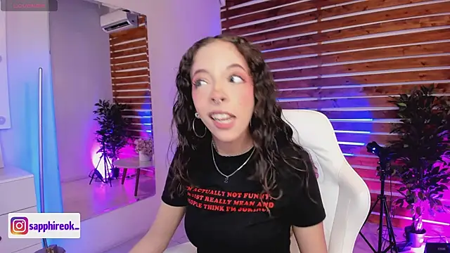 Изображение секс-шоу модели Sapphire_Venuss