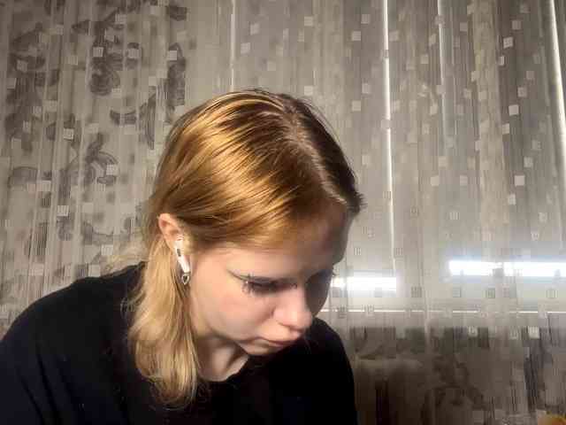 LaelVeller's sex show image