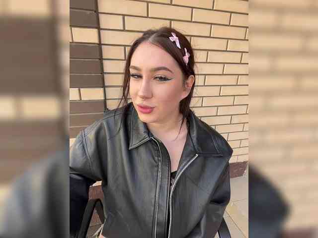 CurvyWoman-'s sex show image CurvyWoman-'s sex show image