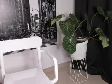 _lapetitemort_'s sex show image