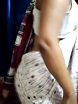 BlushingBunny_'s sex show image