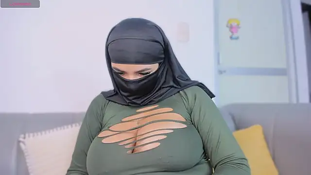 Изображение секс-шоу модели zulema_parvin
