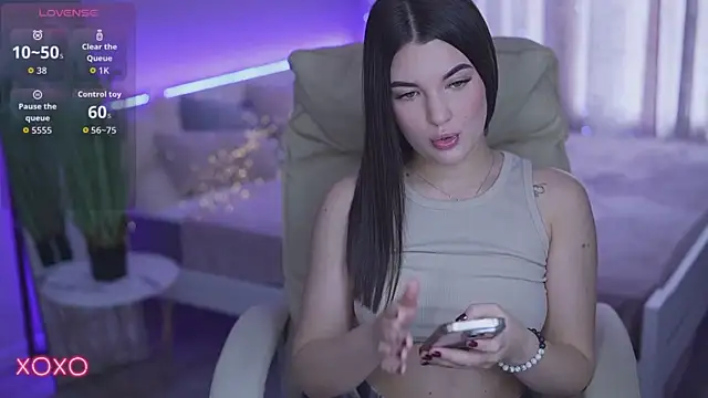 Изображение секс-шоу модели YourLolaBunny Изображение секс-шоу модели YourLolaBunny