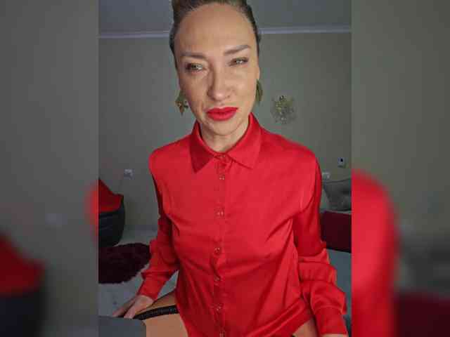 Изображение секс-шоу модели Stella888