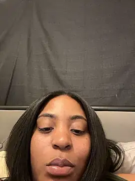 prettlovely14's sex show image