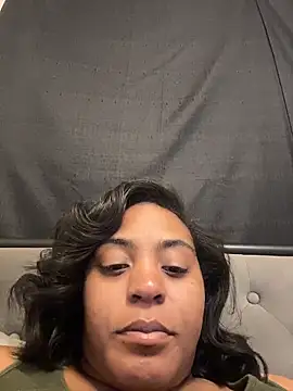 prettlovely14's sex show image