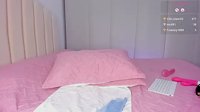 Amira-Zahra's sex show image Amira-Zahra's sex show image