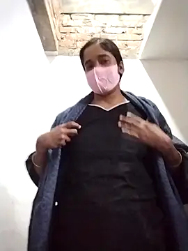 Fast_lady's sex show image