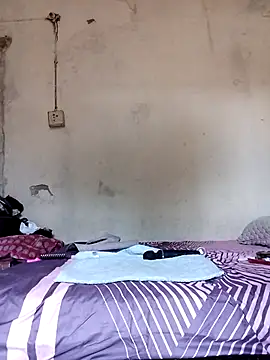 Sexshow-Bild von Petite_24