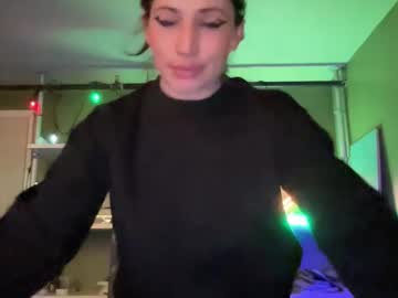 Изображение секс-шоу модели arielwyld Изображение секс-шоу модели arielwyld