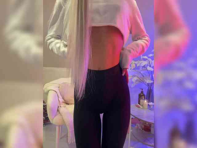 HollyPolly111's sex show image HollyPolly111's sex show image