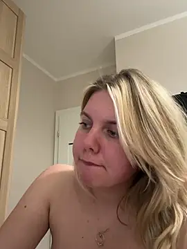 Nallinee's sex show image Nallinee's sex show image