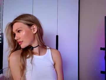 alice_n_wooderland's sex show image