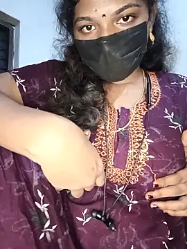 Изображение секс-шоу модели tamilsaisree Изображение секс-шоу модели tamilsaisree