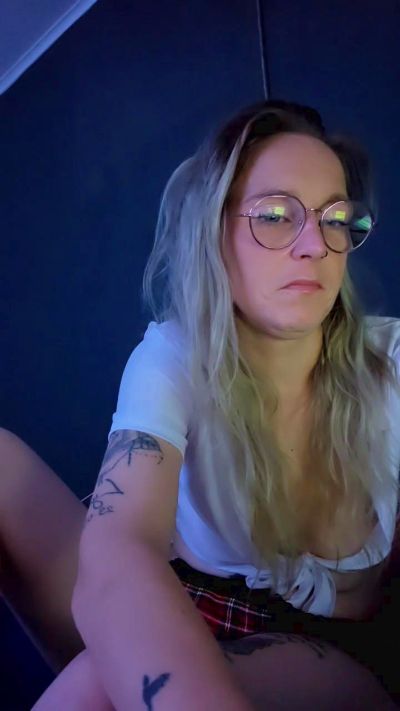 Sexshow-Bild von NaughtyBaby92 Sexshow-Bild von NaughtyBaby92