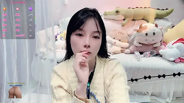 Изображение секс-шоу модели AKiKi711 Изображение секс-шоу модели AKiKi711