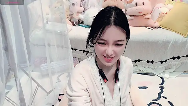 AKiKi711's sex show image