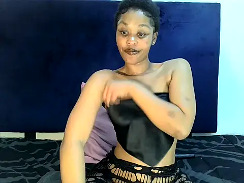 Изображение секс-шоу модели ReginaStar16 Изображение секс-шоу модели ReginaStar16