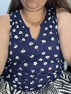 Изображение секс-шоу модели Preet_Kaur_69