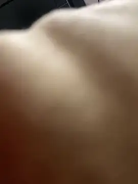 HennessyBaby21's sex show image