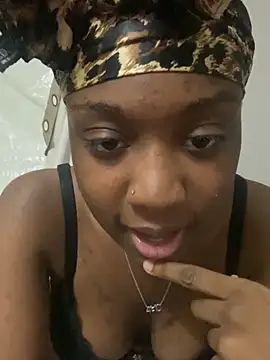 HennessyBaby21's sex show image