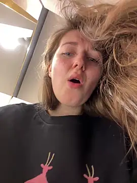 Изображение секс-шоу модели UnaMiuMiu Изображение секс-шоу модели UnaMiuMiu