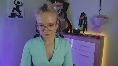 hottieNancy's sex show image