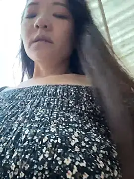 xiaochengzi505's sex show image