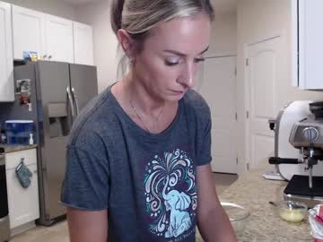 holihurricane's sex show image
