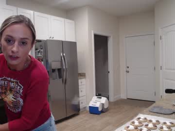 holihurricane's sex show image