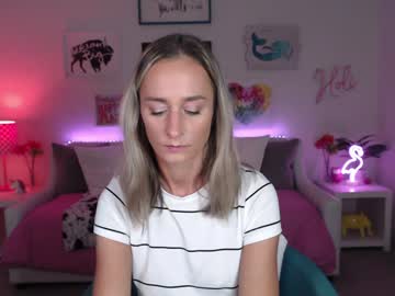 holihurricane's sex show image