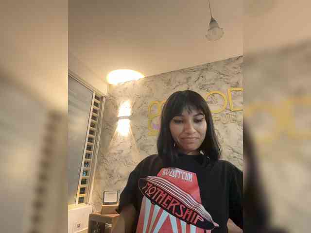 ChloeMontes's sex show image