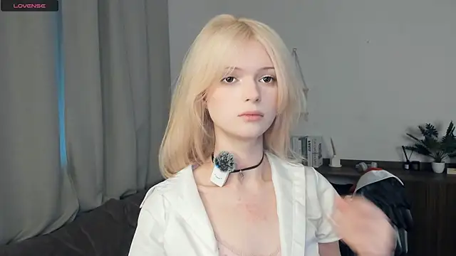 Изображение секс-шоу модели LaureMestler