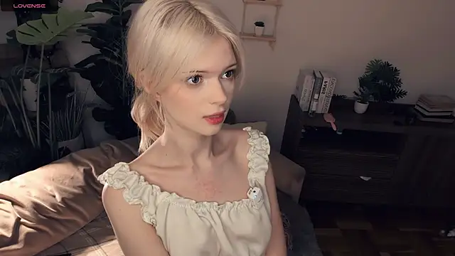 LaureMestler's sex show image