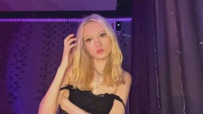 DeliaMarcin's sex show image