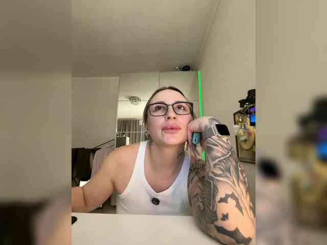 Изображение секс-шоу модели Miss-Fetish