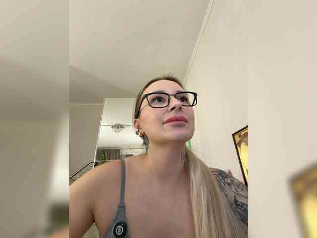 Изображение секс-шоу модели Miss-Fetish