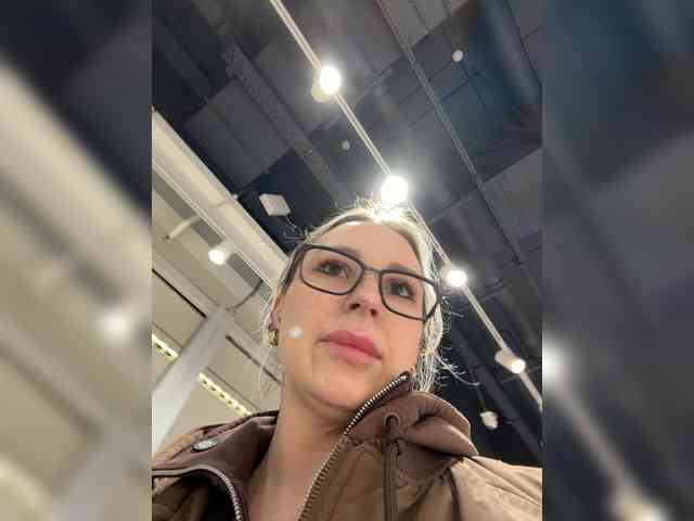 Изображение секс-шоу модели Miss-Fetish