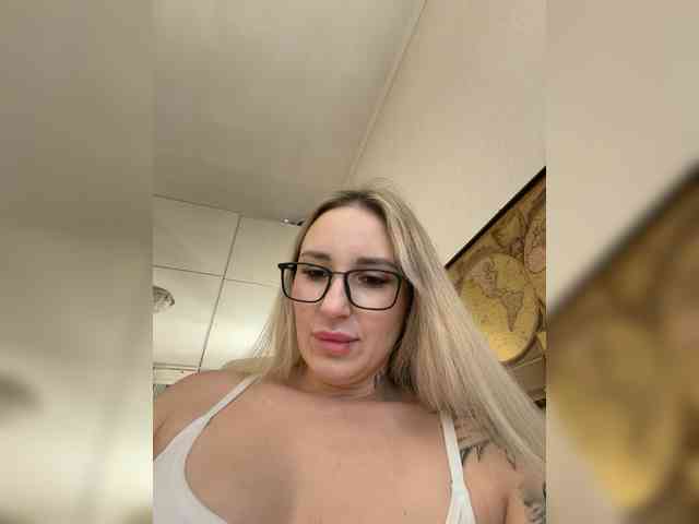 Изображение секс-шоу модели Miss-Fetish