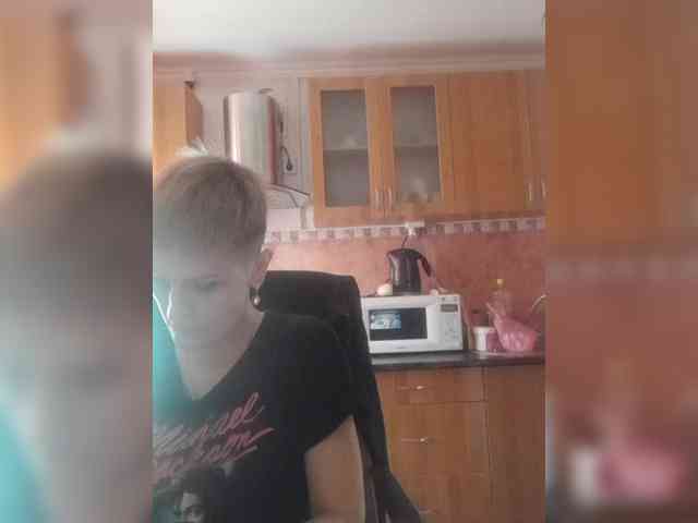 Изображение секс-шоу модели Raisin Изображение секс-шоу модели Raisin