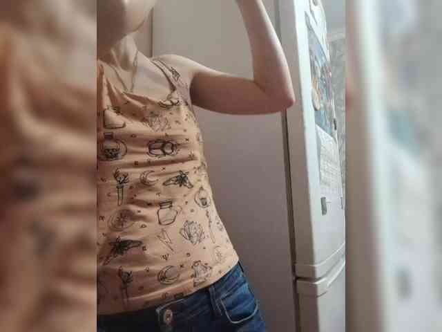 Изображение секс-шоу модели Raisin