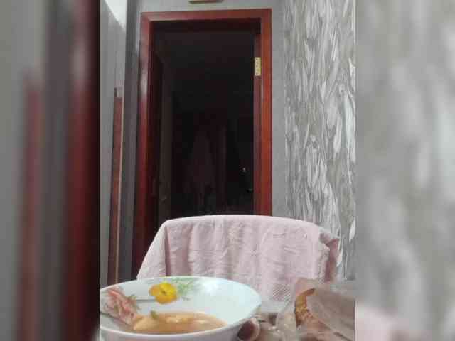 Изображение секс-шоу модели Raisin